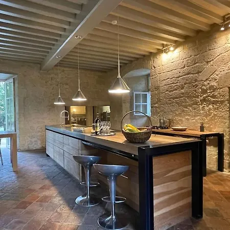 Chateau Au Coeur Du Vignoble Bordelais فيلة Francs