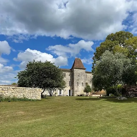Chateau Au Coeur Du Vignoble Bordelais فيلة *
