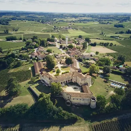Chateau Au Coeur Du Vignoble Bordelais * Francs